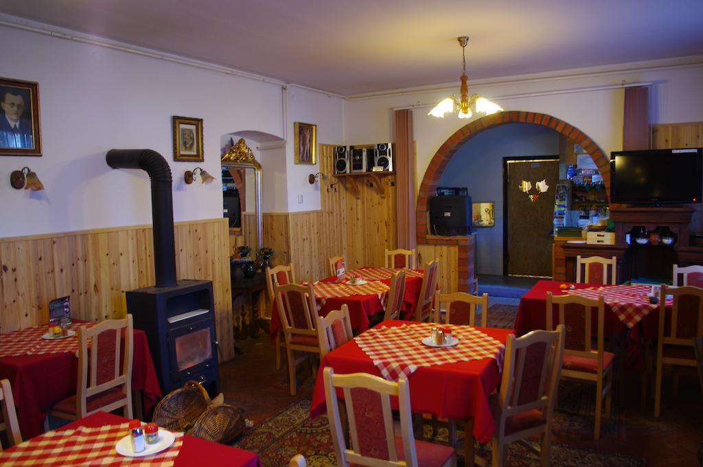 Vadszolo Szallo Es Etterem Bakonybél 외부 사진